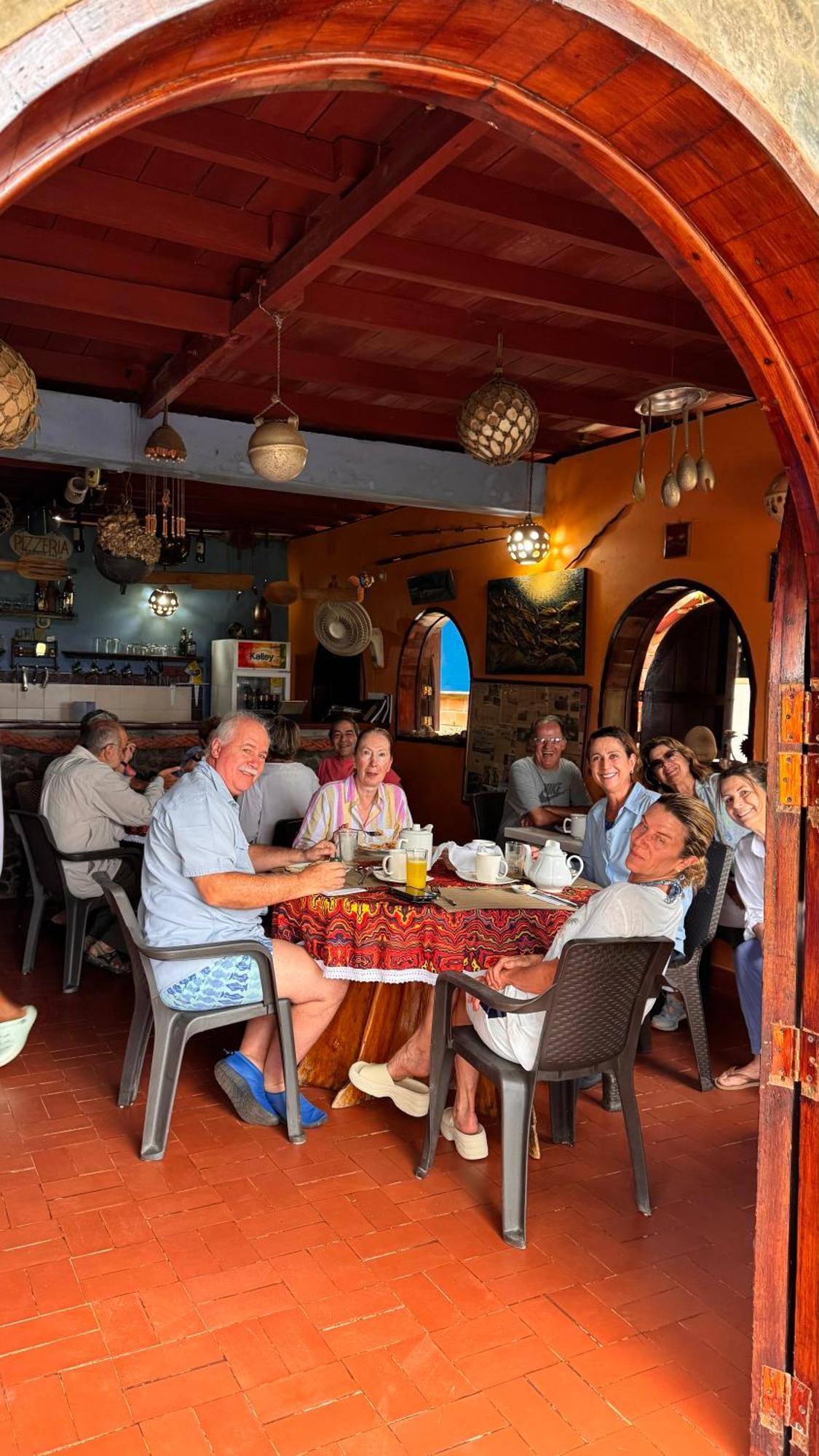 Posada Turistica Rocas De Cabo Marzo باهيا سولانو المظهر الخارجي الصورة